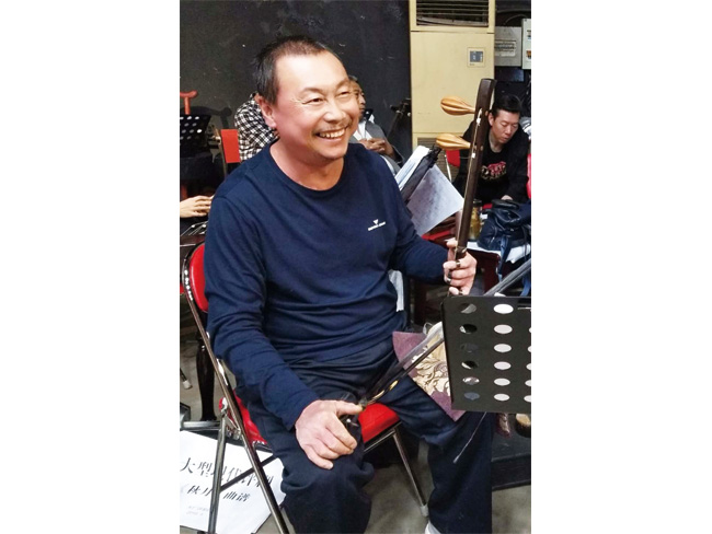 呂迎春 評(píng)劇琴師